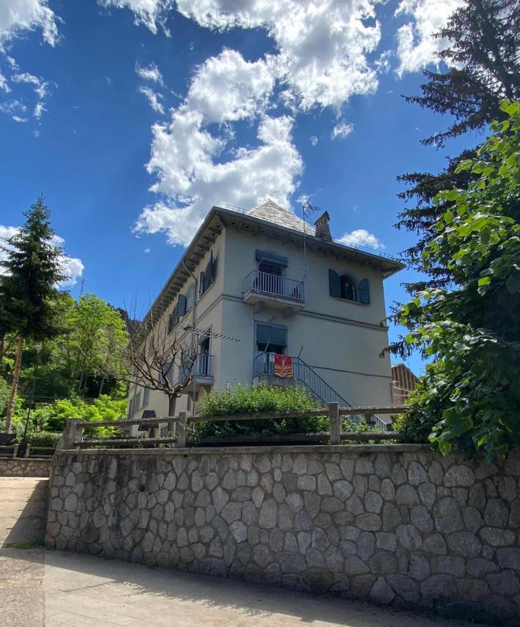 Appartamento Raco Del Pirineu El Pont de Suert Esterno foto